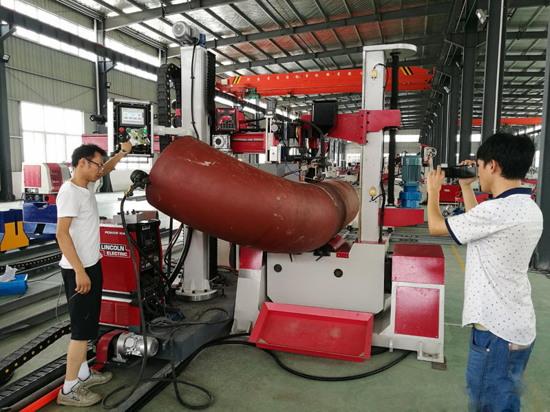 1553236145795109.jpg 自動焊接設(shè)備